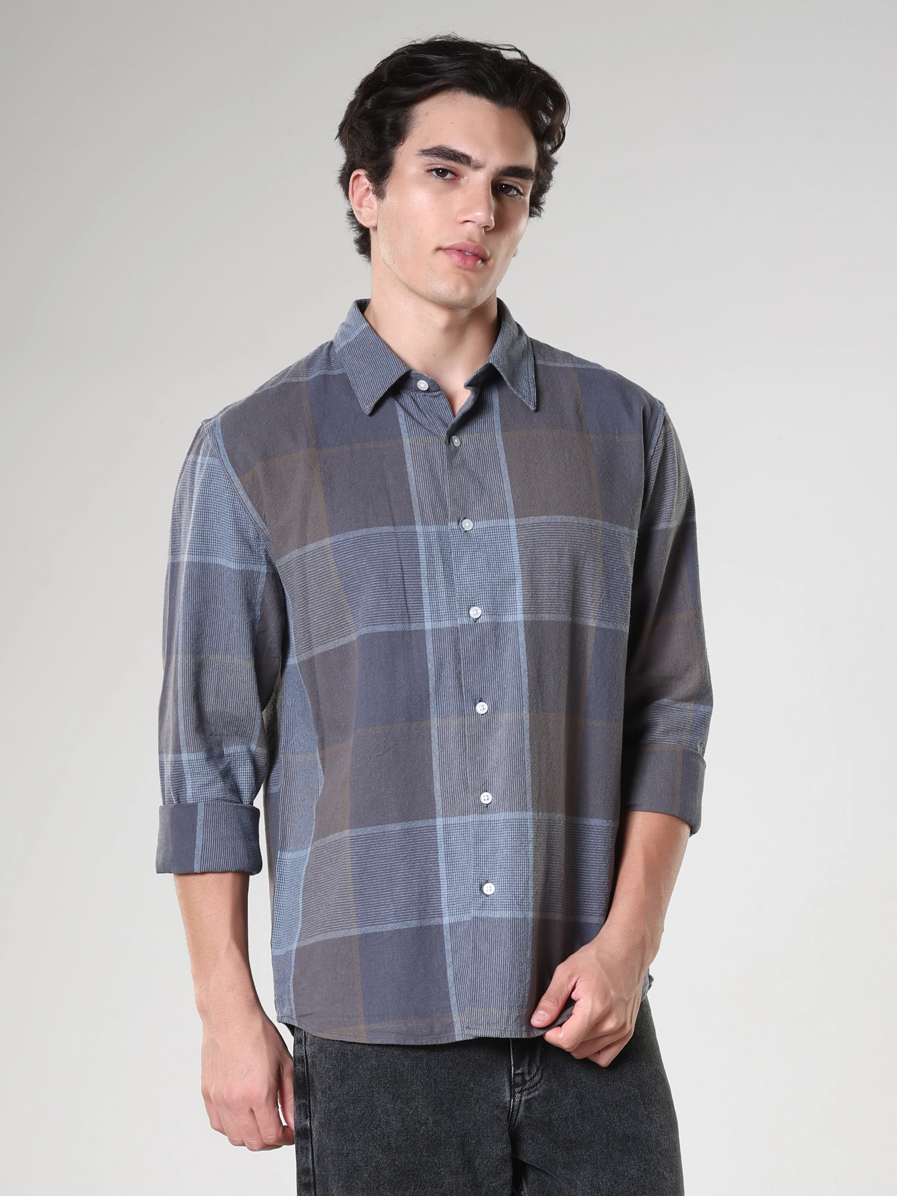 Axel - Checkered Regular Shirt - Cement - Image 3