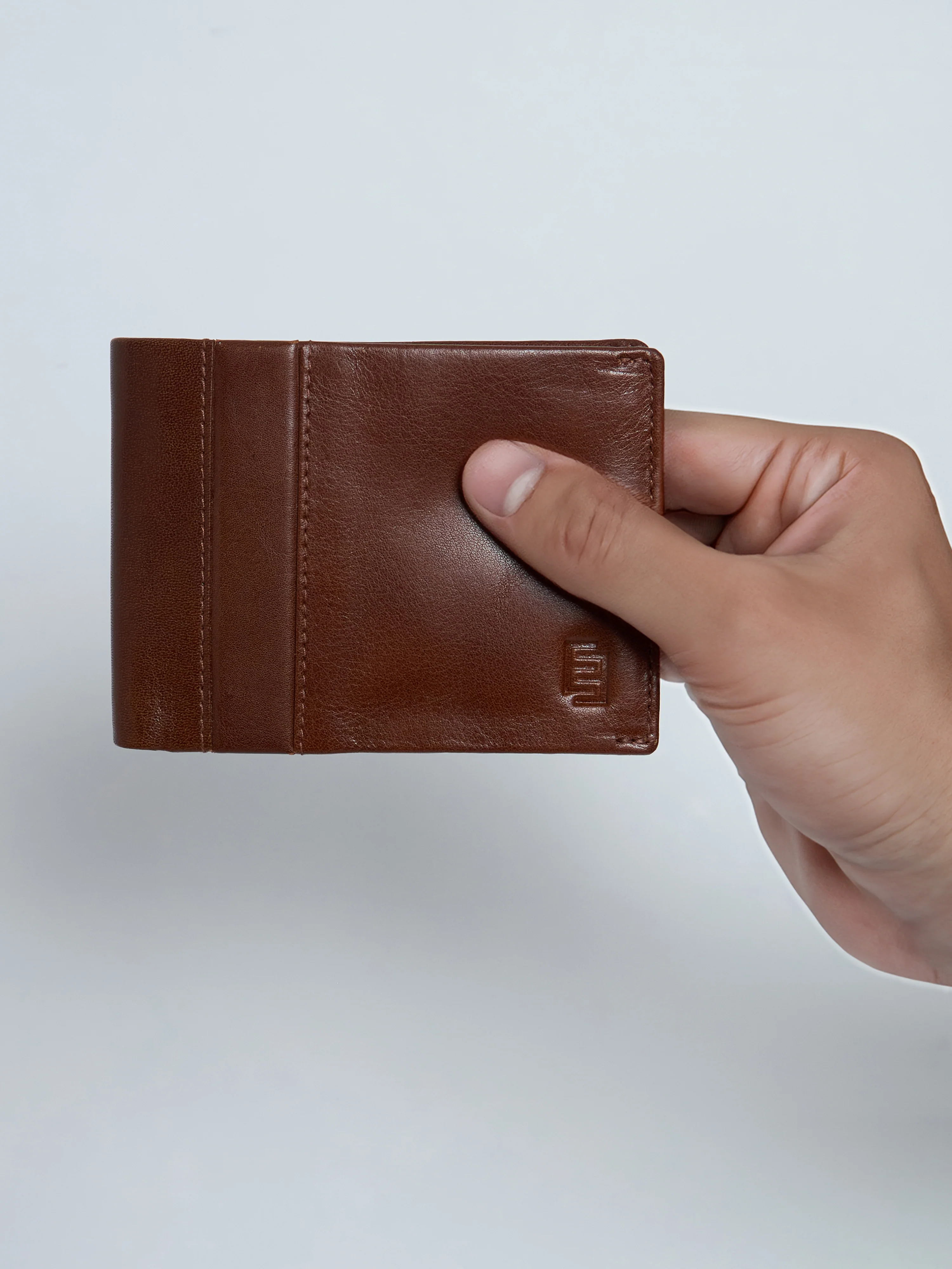 Arctic-3 - Bi-Fold Leather Wallet - Brown - Image 4