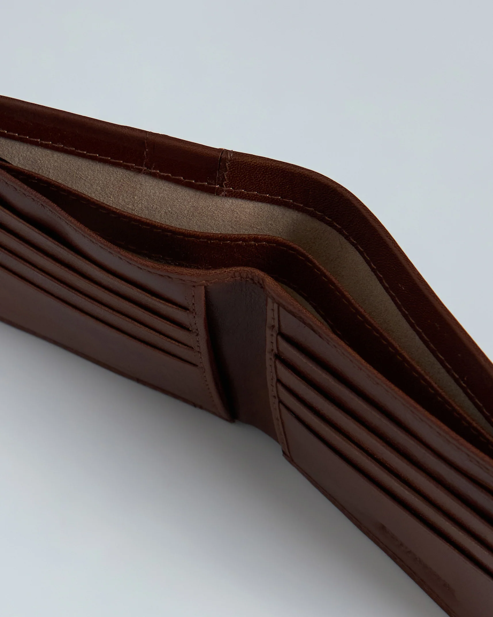 Arctic-3 - Bi-Fold Leather Wallet - Brown - Image 6