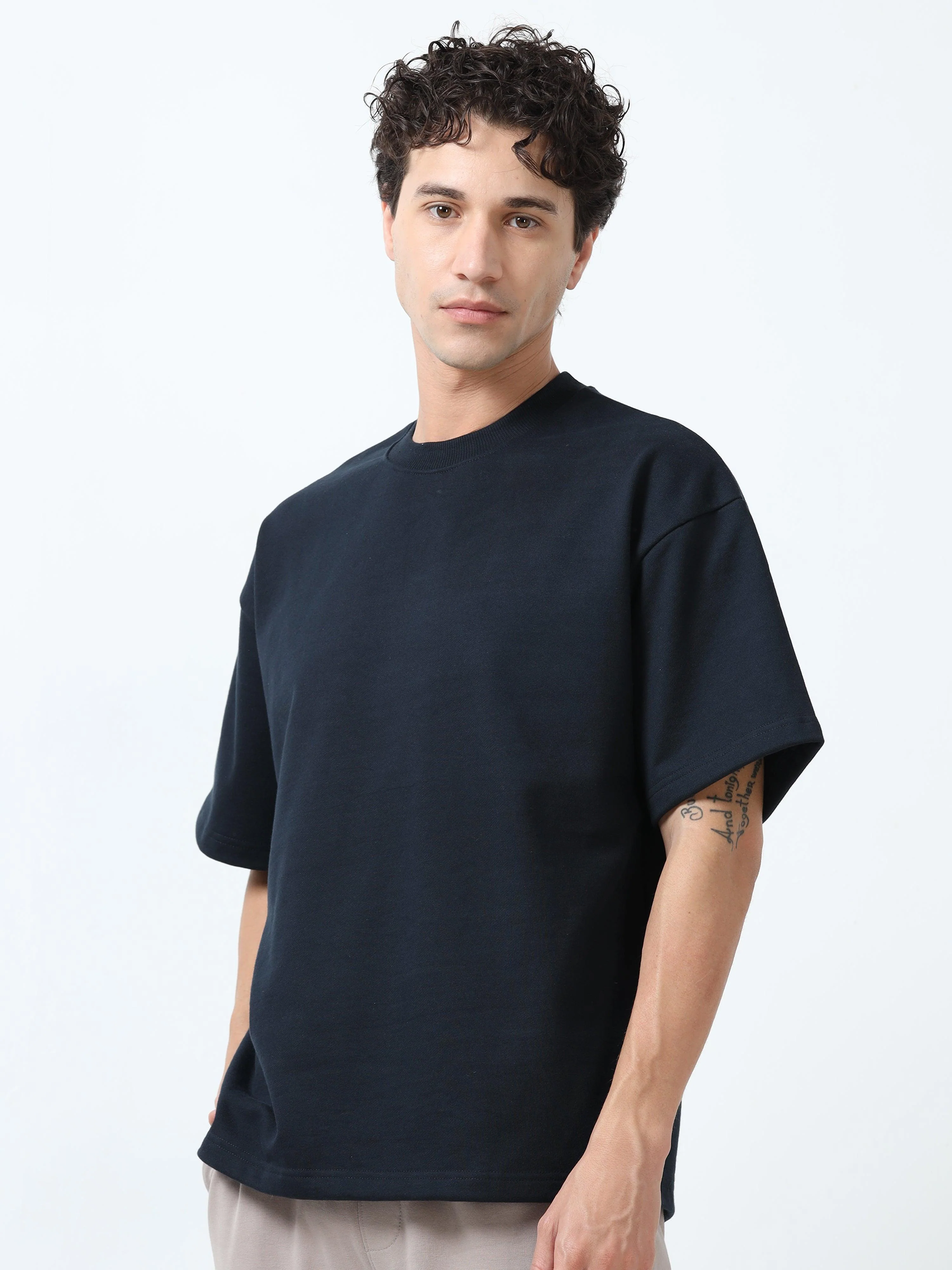 Elowen - Oversized Round neck T Shirt  - Navy - Image 3