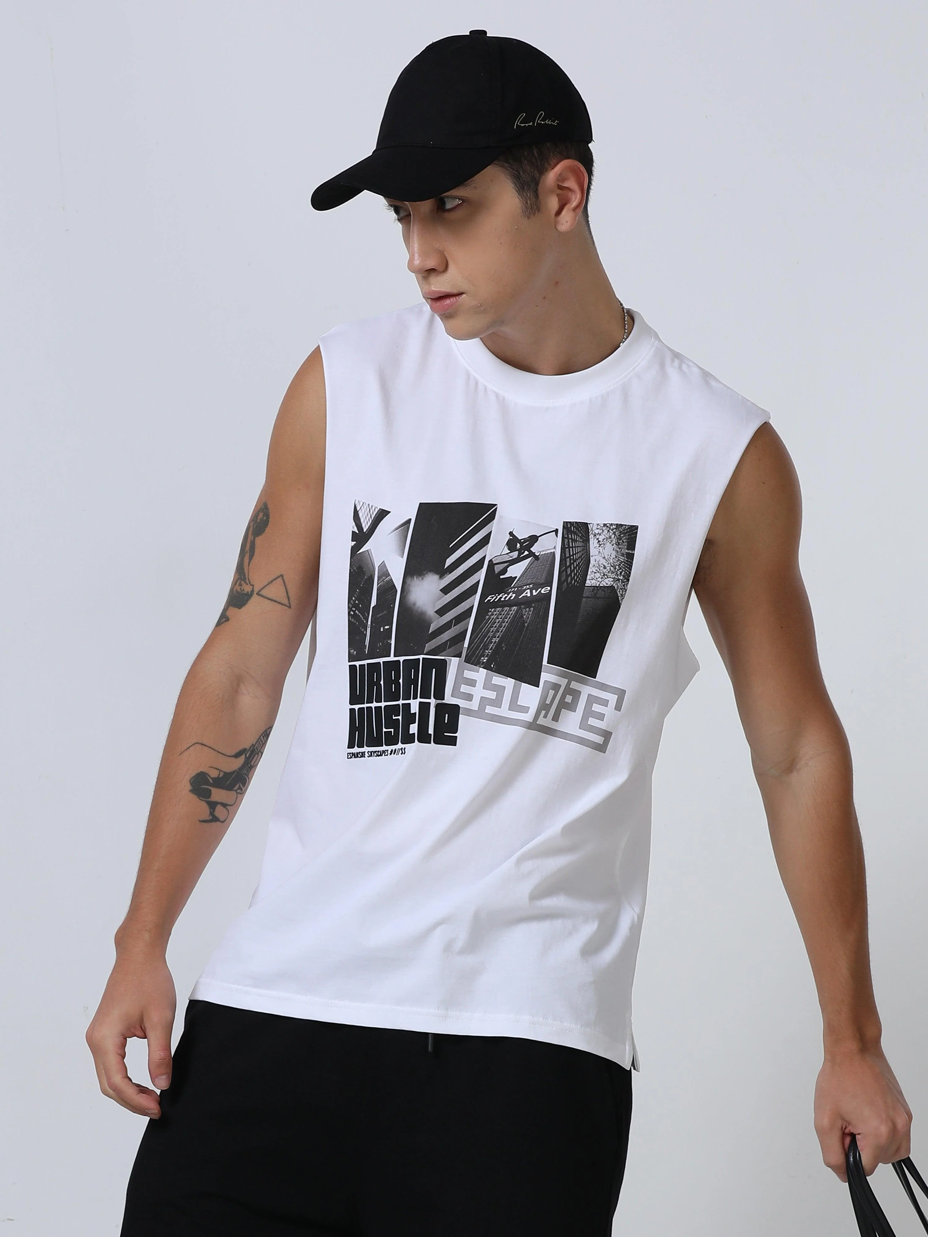 Escape Printed Sleeveless T-Shirt White - Image 3