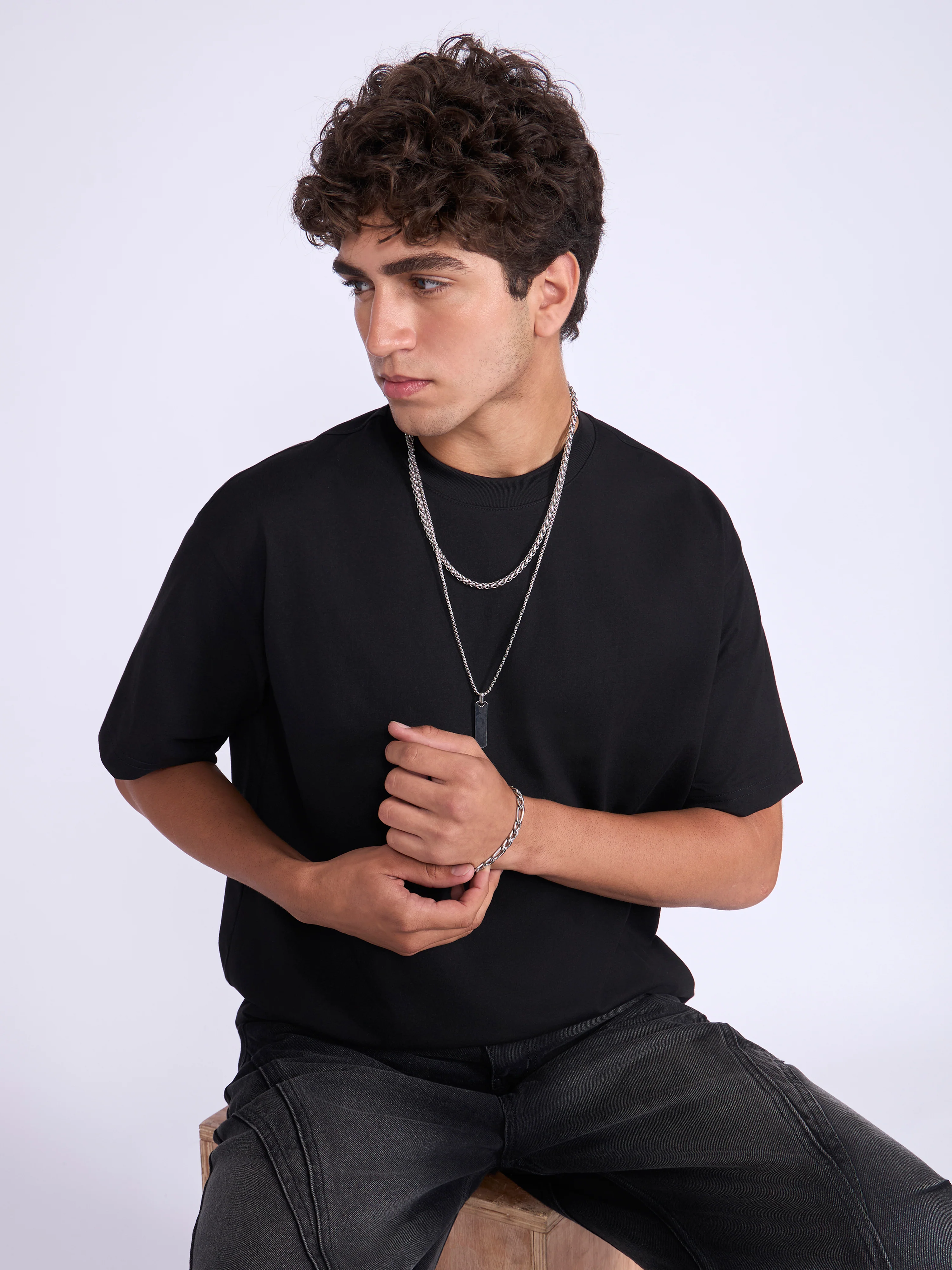 Ever - Baggy Plain T-Shirt - Black - Image 4