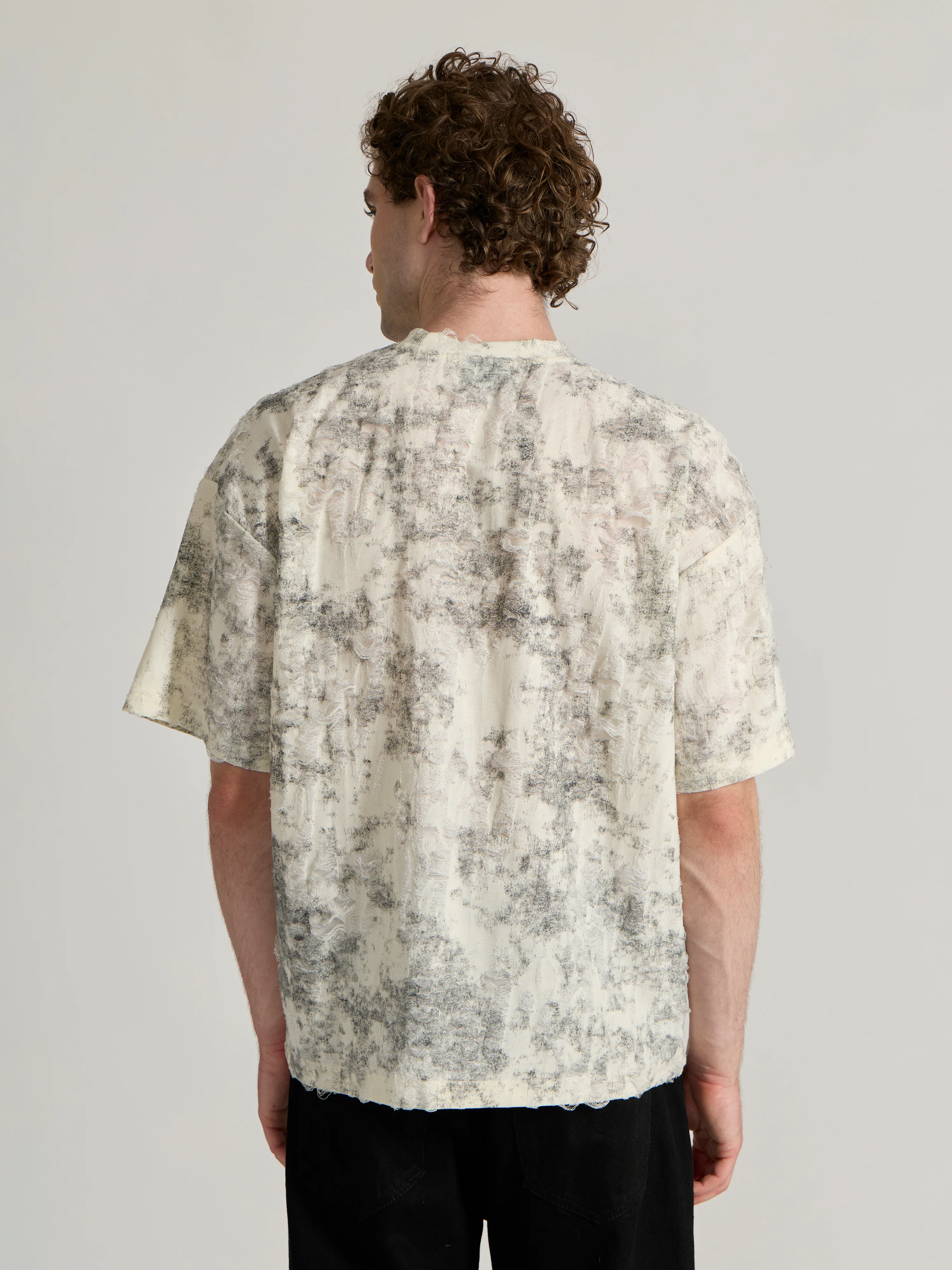 Galloway - Distressed Oversized T-Shirt - Black - Image 6