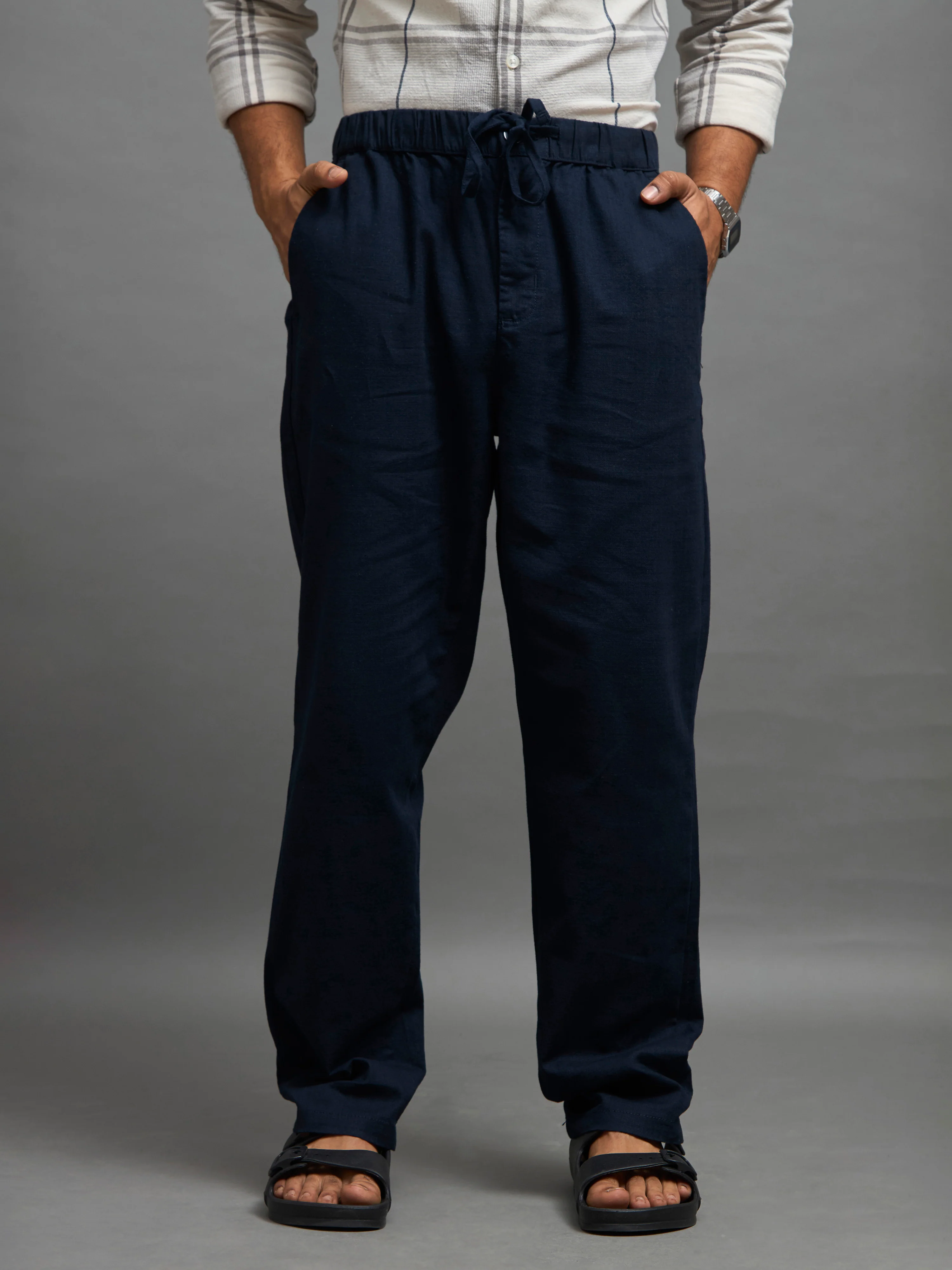 Gwynetha - Loose Fit Linen Joggers - Navy Blue - Image 4