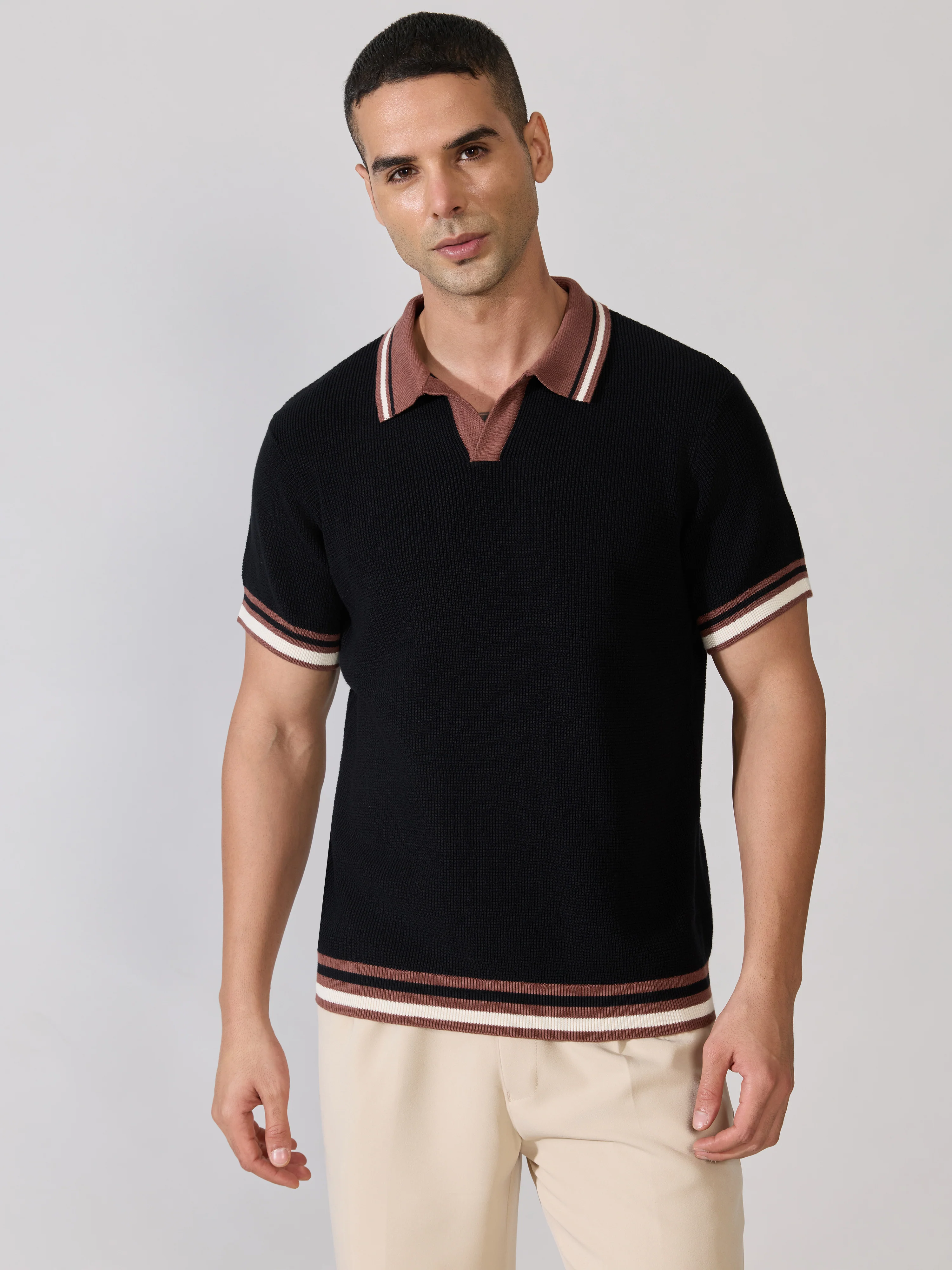 Kikeos-4 - Regular Fit Contrast Collar Knit Polo T-Shirt - Black - Image 4