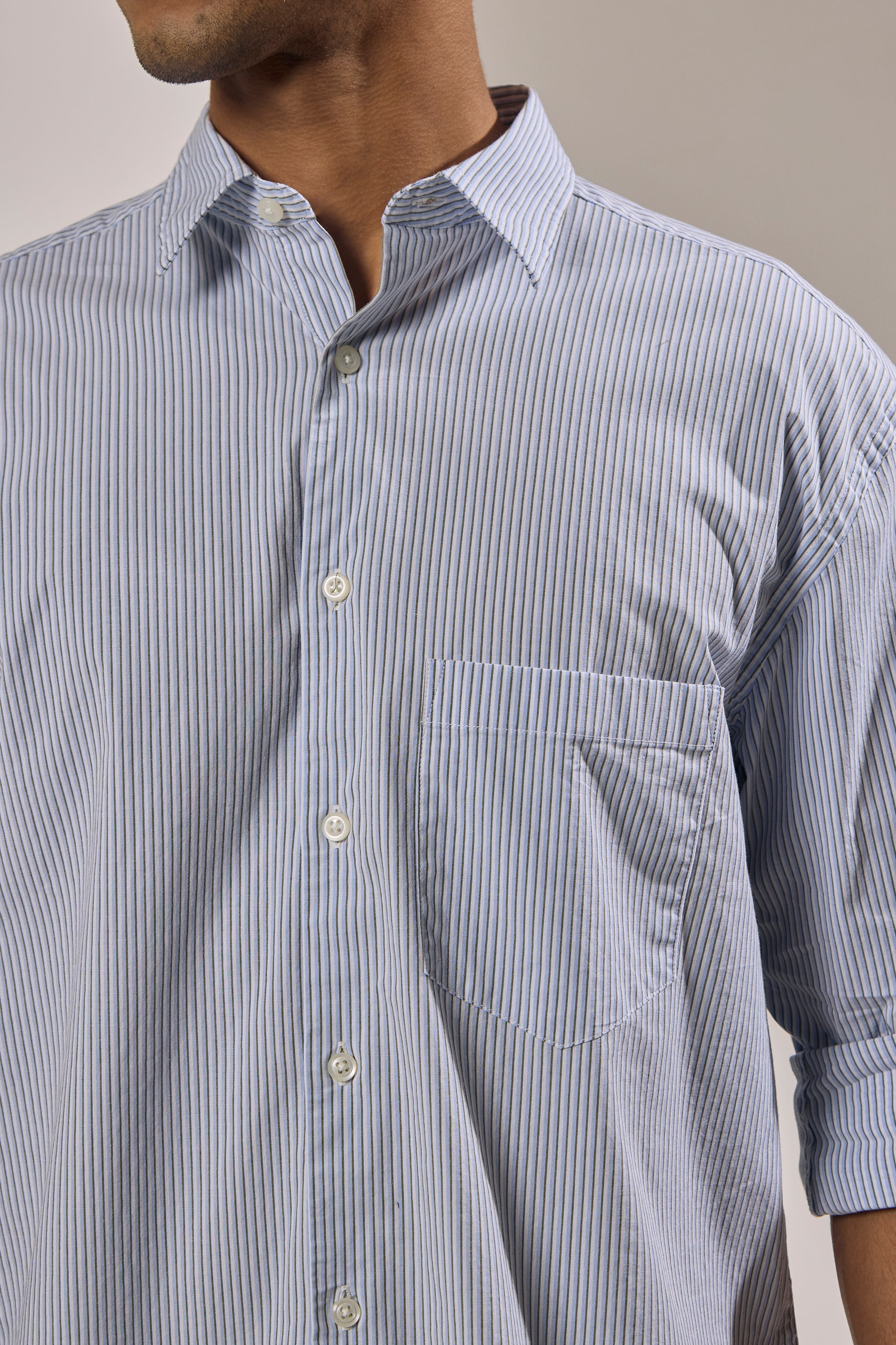 Lisandra - Oversize Striped Shirt- Olive Blue - Image 3
