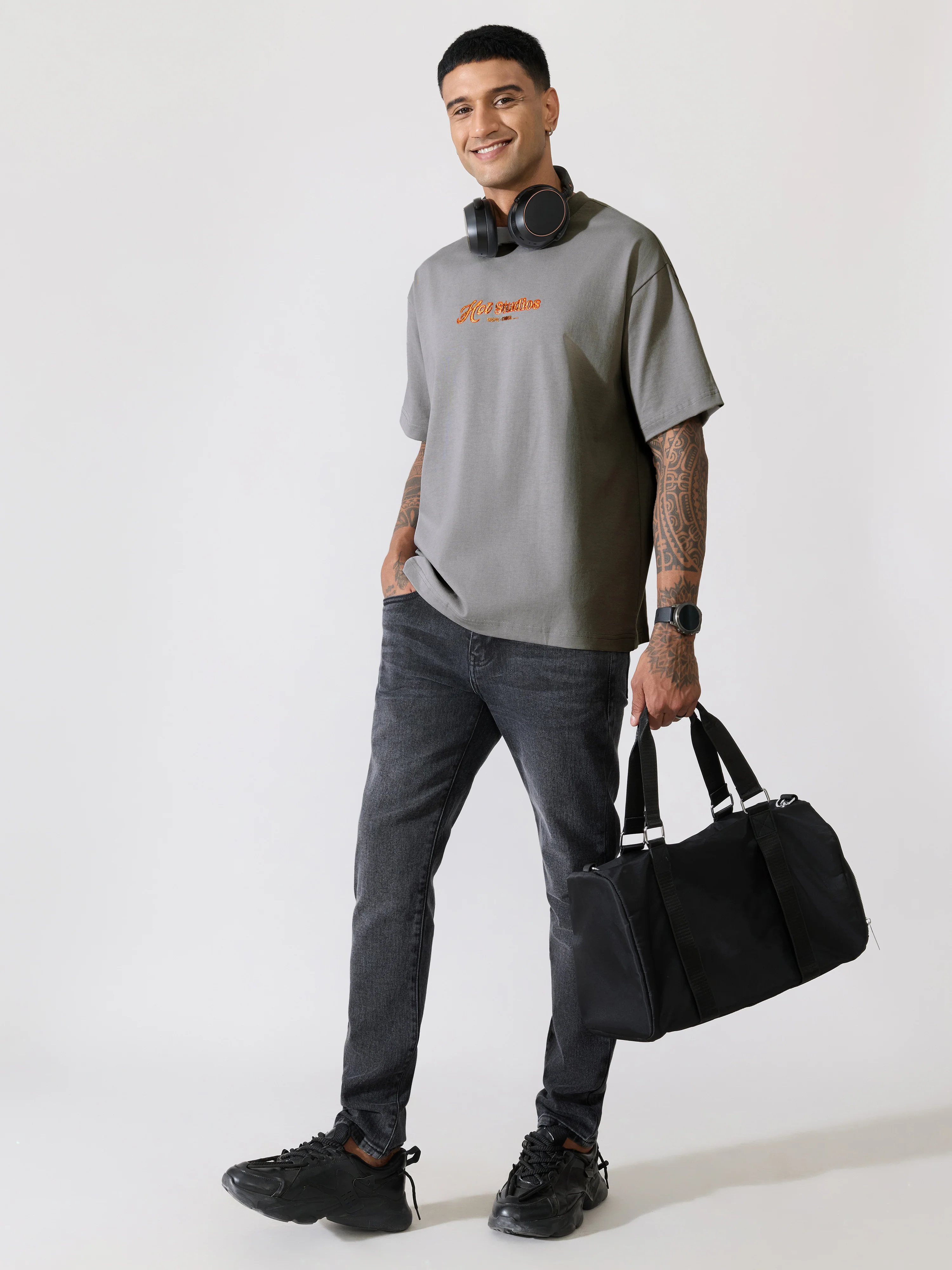 Loveex - Hot Studios Graphic Grey T-Shirt - Image 3