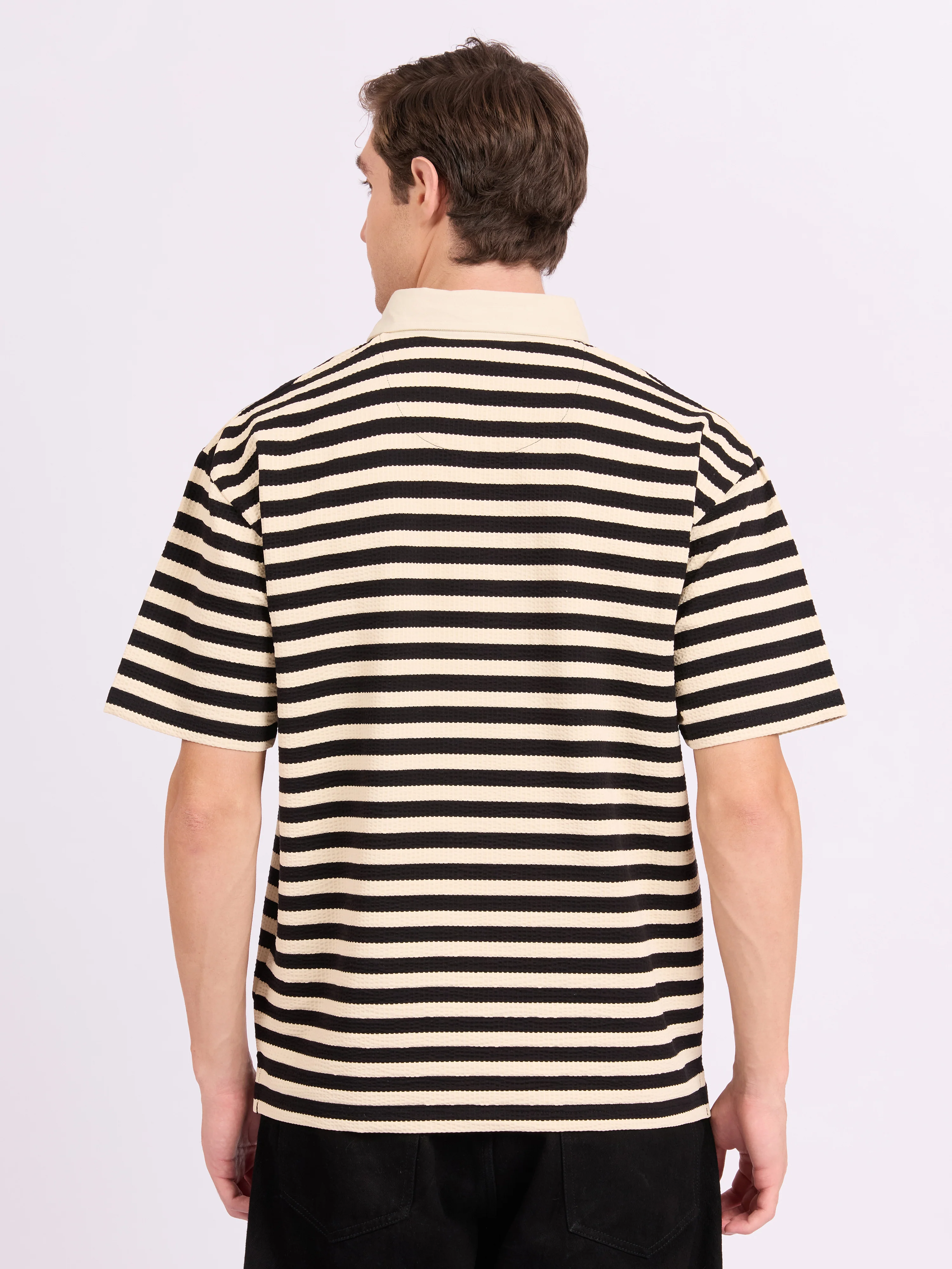 Neliis-1 - Textured Stripe Polo T-Shirt – Black - Image 6