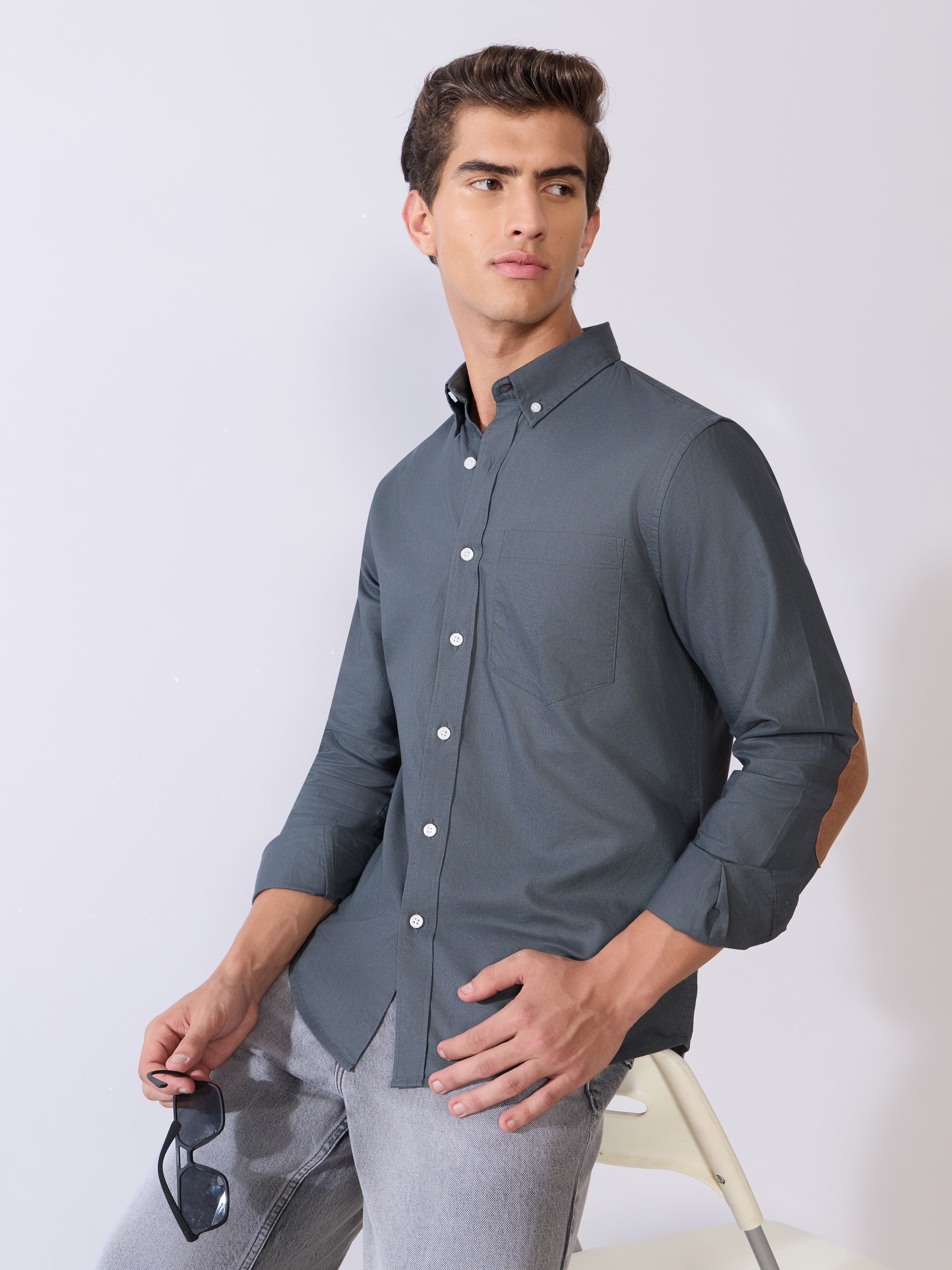 Orbit - Relaxed Fit Oxford Shirt With Elbow Patch - Cement Grey