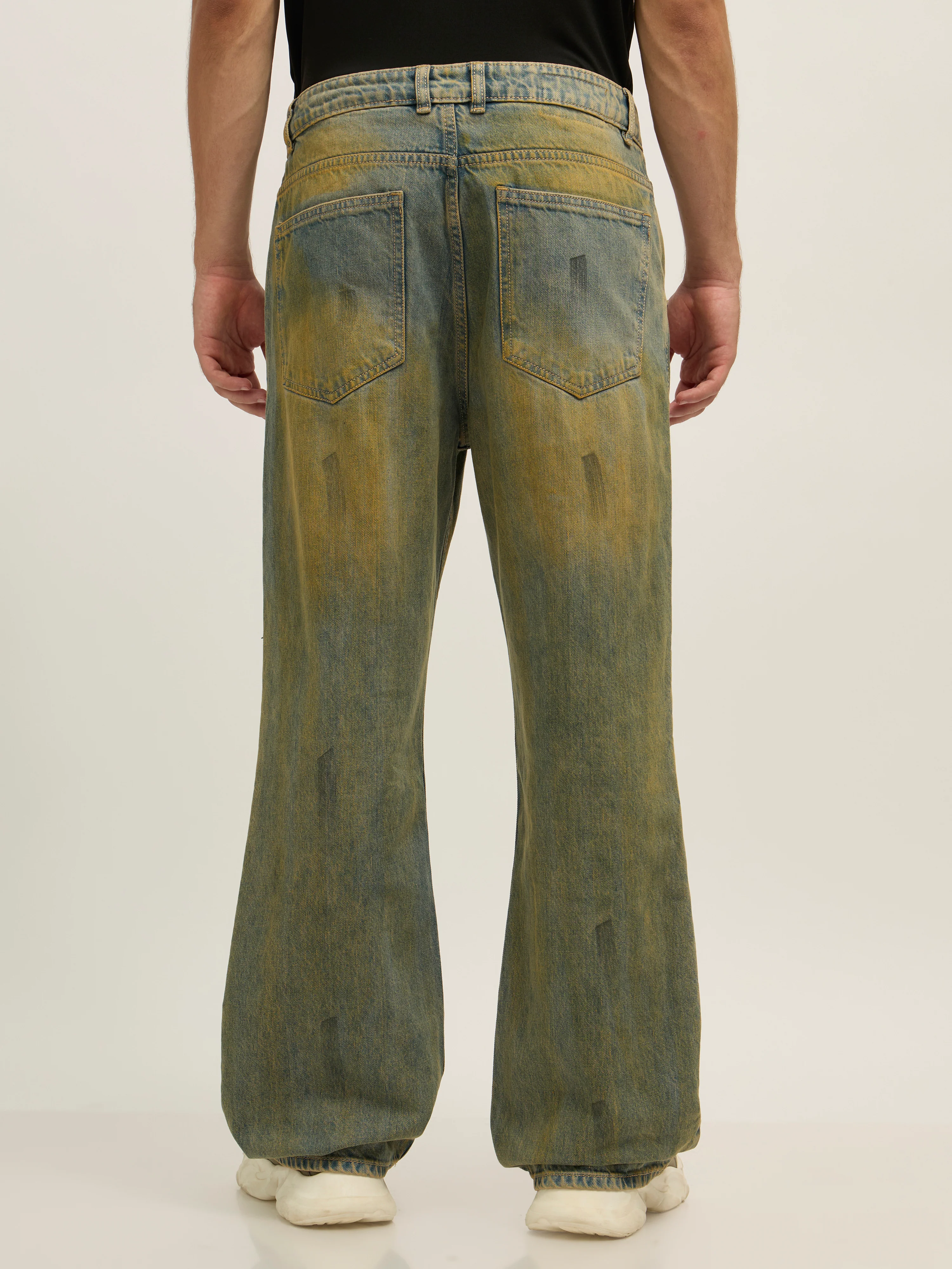 Pascal - Flared Fit Jeans - Blue Shade - Image 5