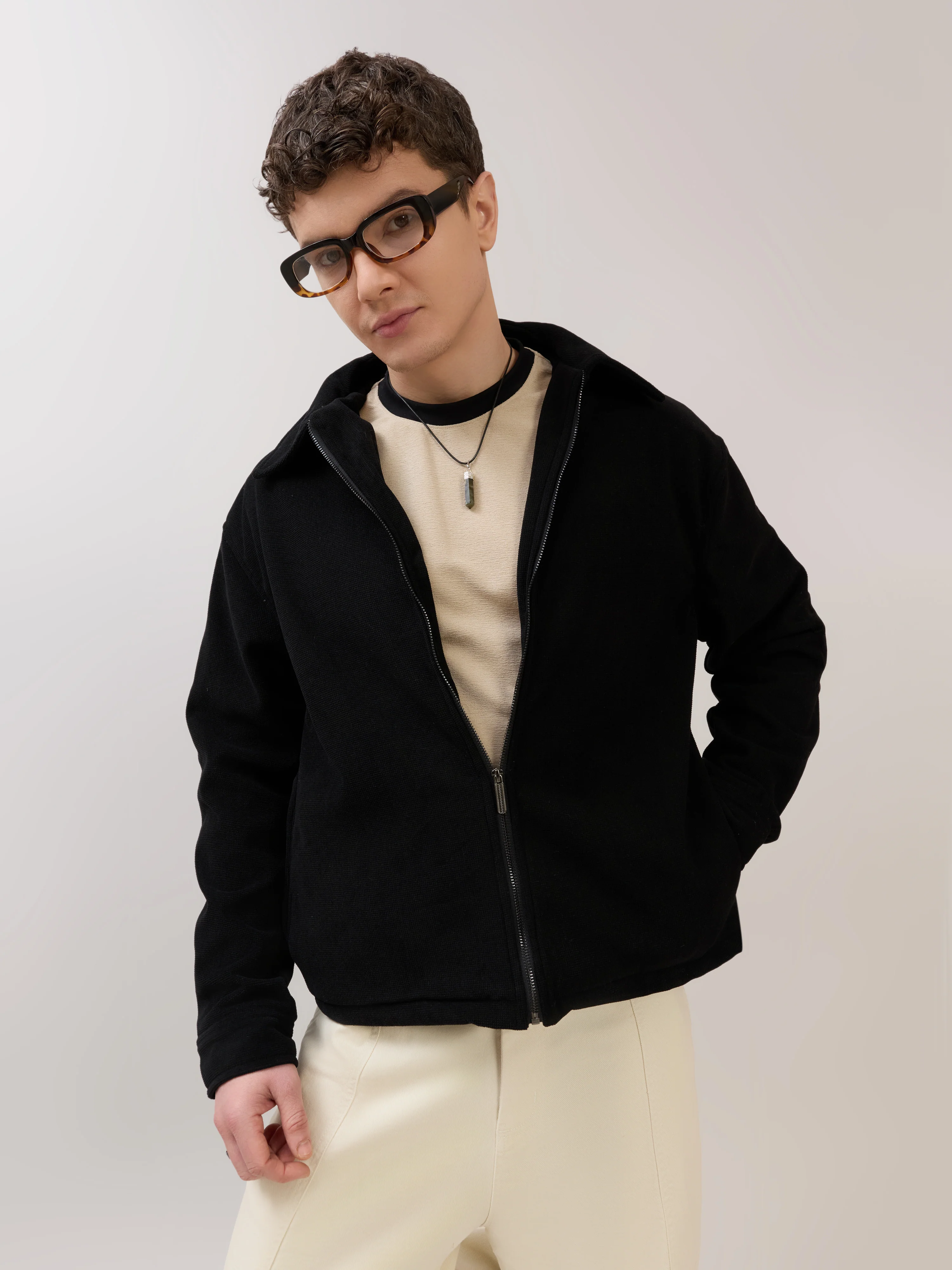 Petal - Relaxed Zip Jacket - Black - Image 4
