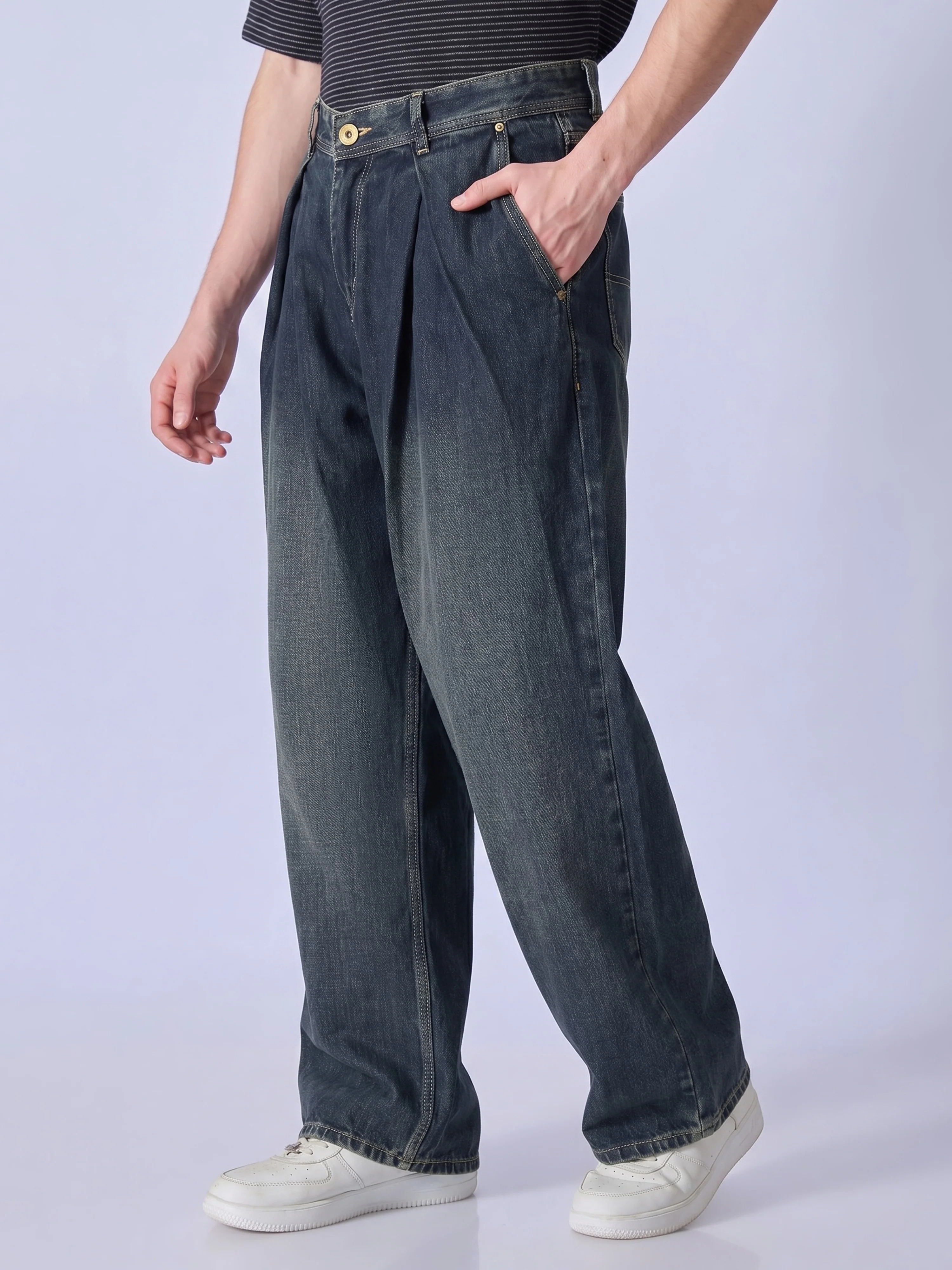 Quro - Baggy Pleated Jeans - Dark Blue
