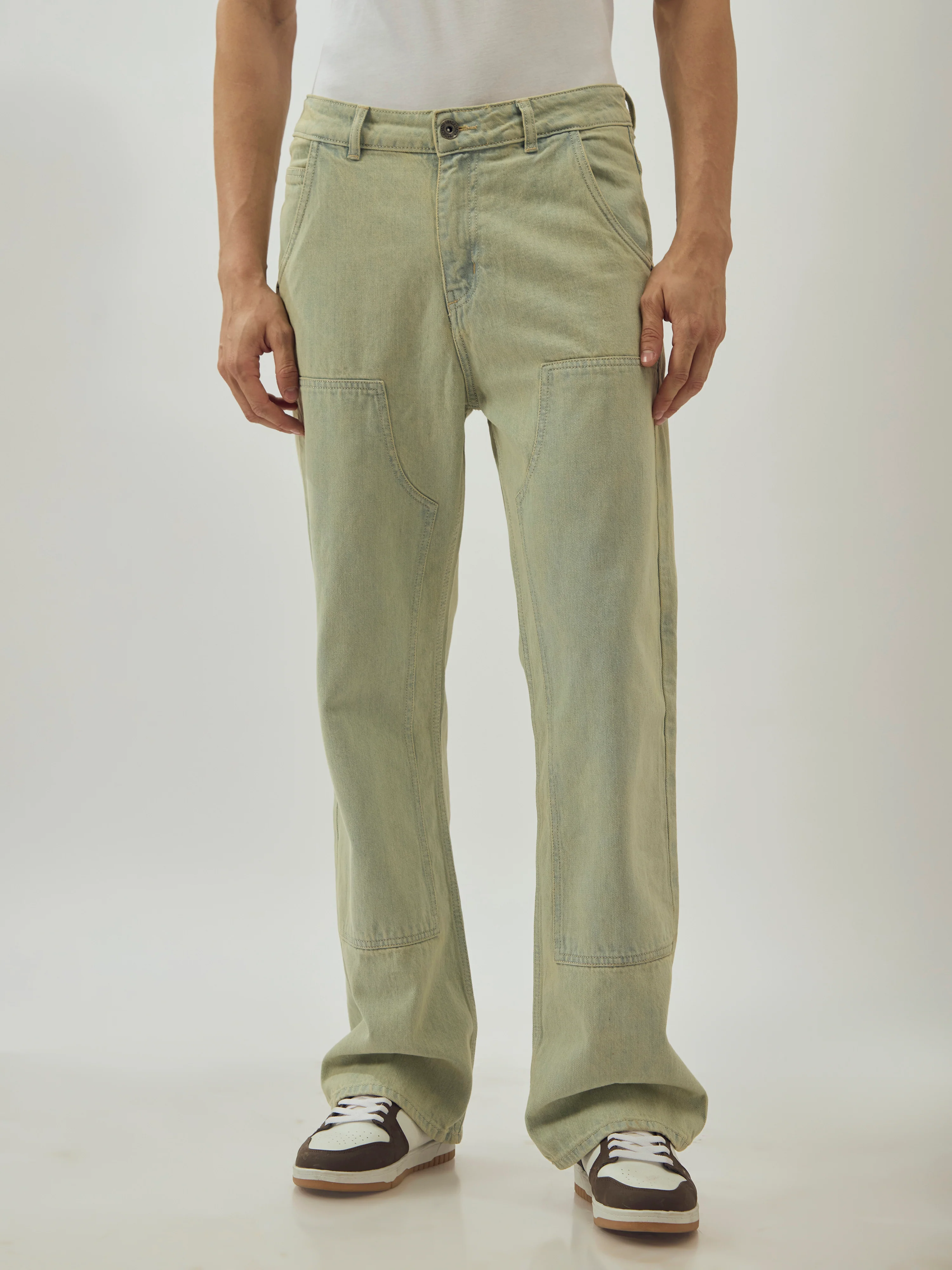 Retro - Flared Jeans - Stained Blue