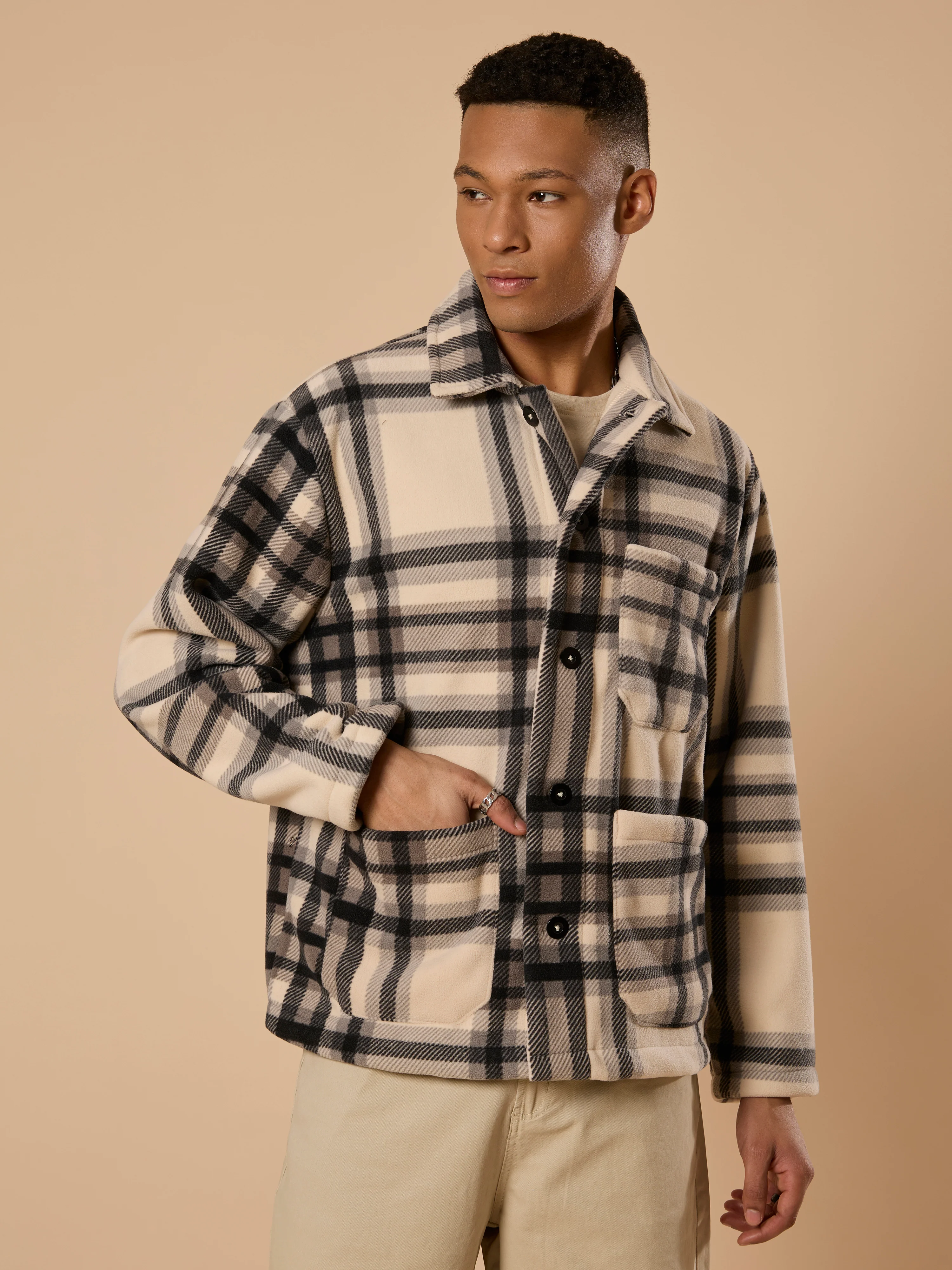 Sherly - Relaxed checked Fleece Shacket - Off Black - Image 2