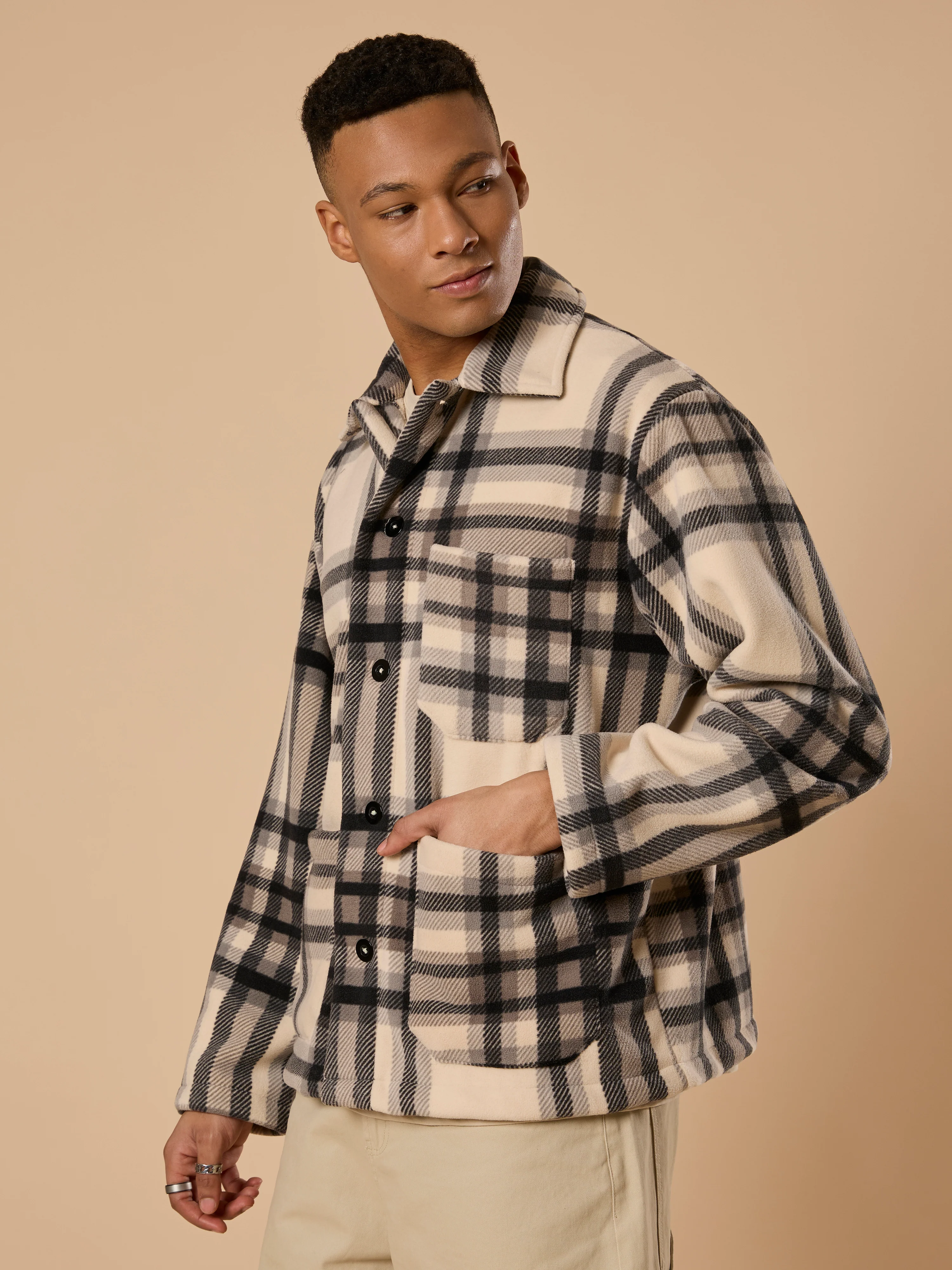 Sherly - Relaxed checked Fleece Shacket - Off Black - Image 4