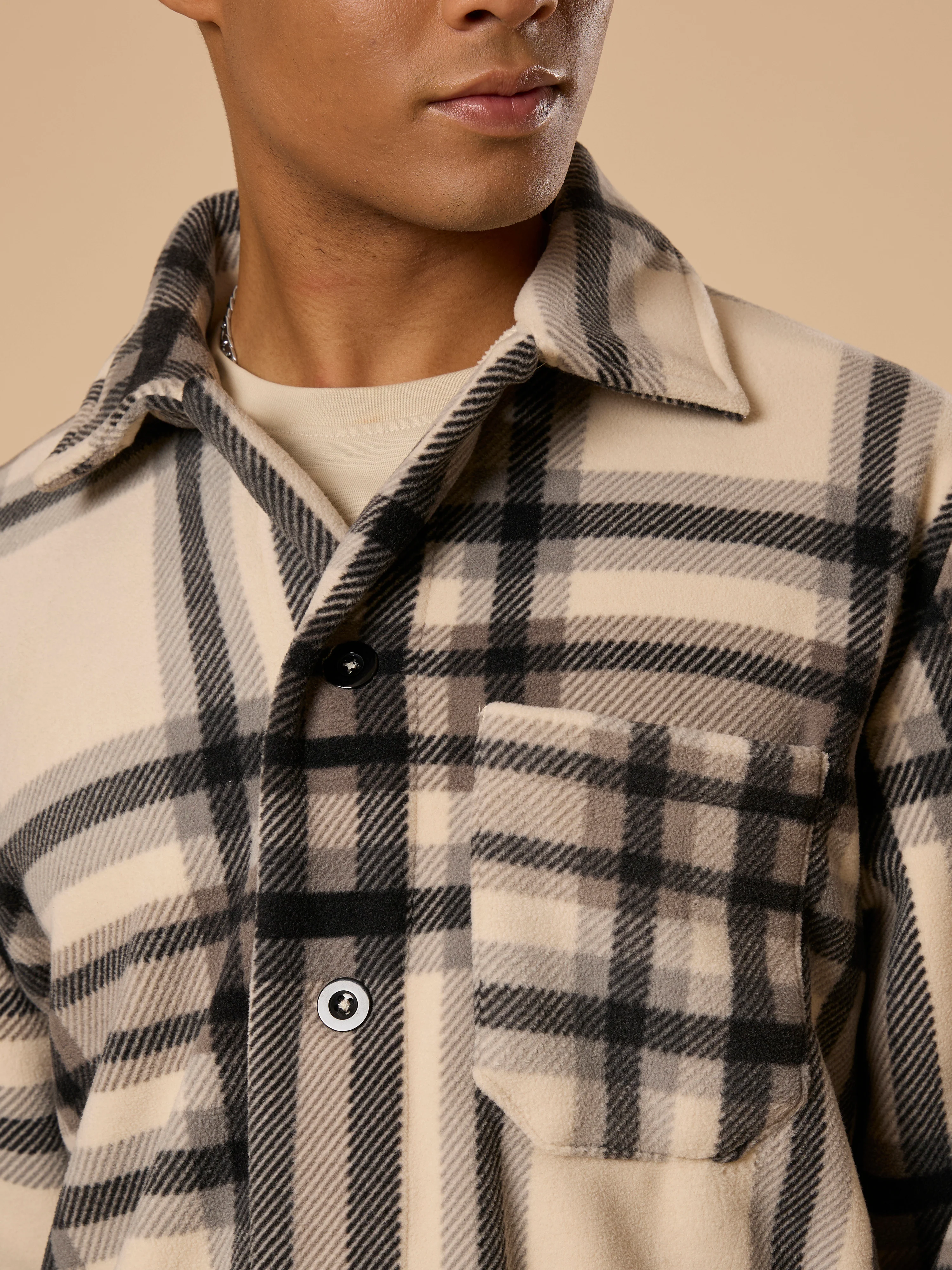 Sherly - Relaxed checked Fleece Shacket - Off Black - Image 5