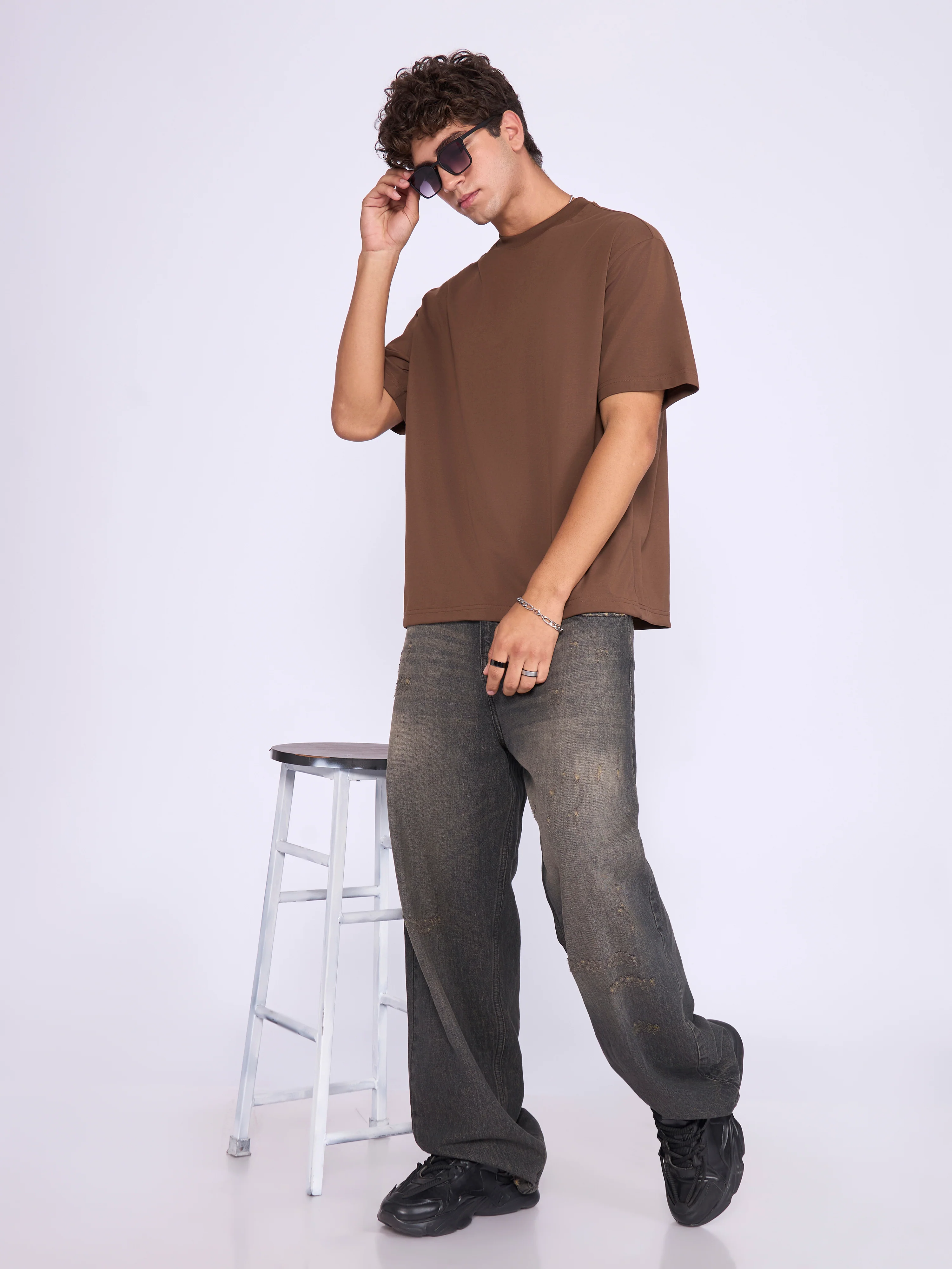 Stirling - Loose Fit T-Shirt - Brown - Image 5