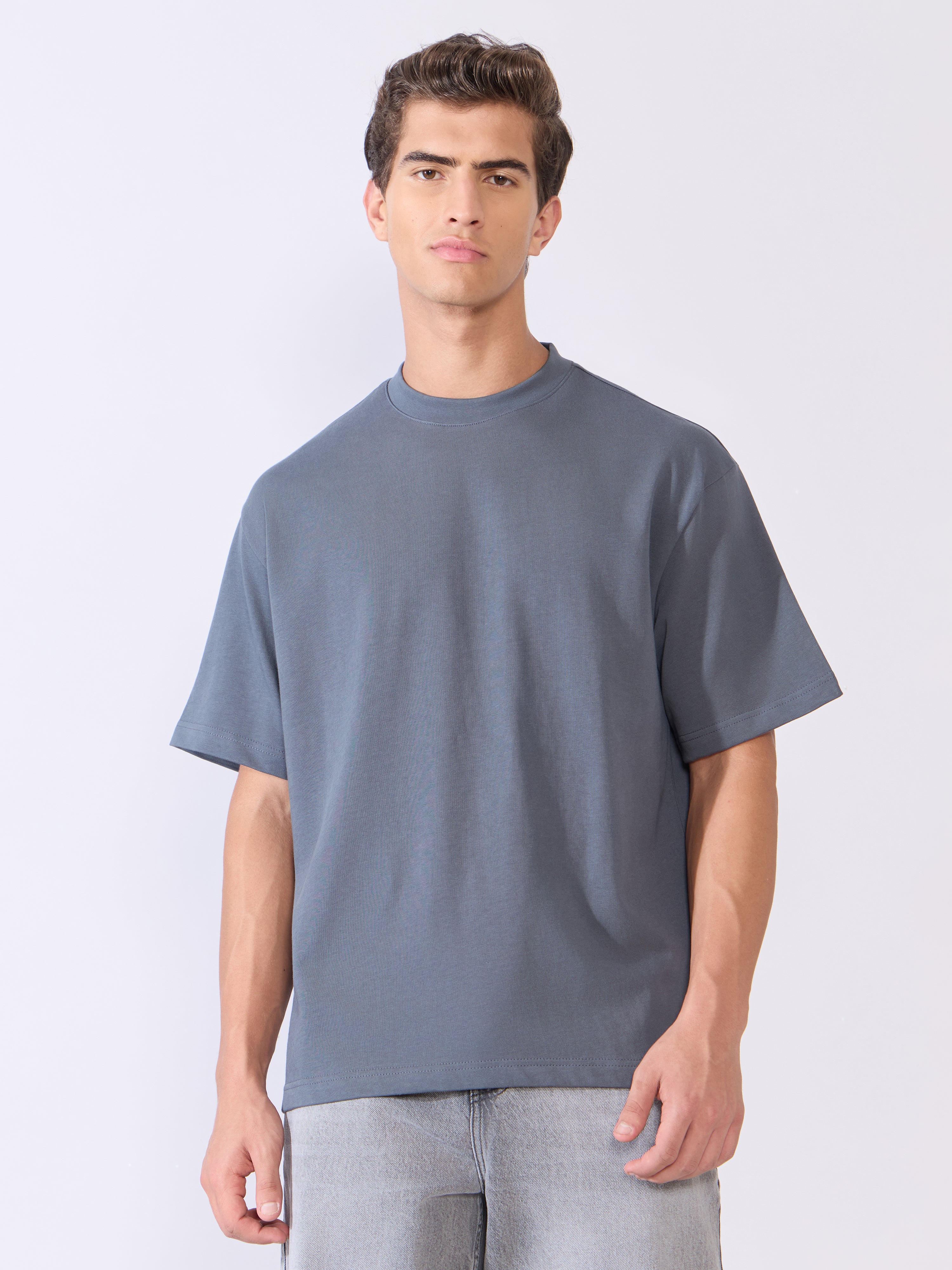 Vynora - Loose Fit Round Neck T-Shirt - Dark Grey - Image 4
