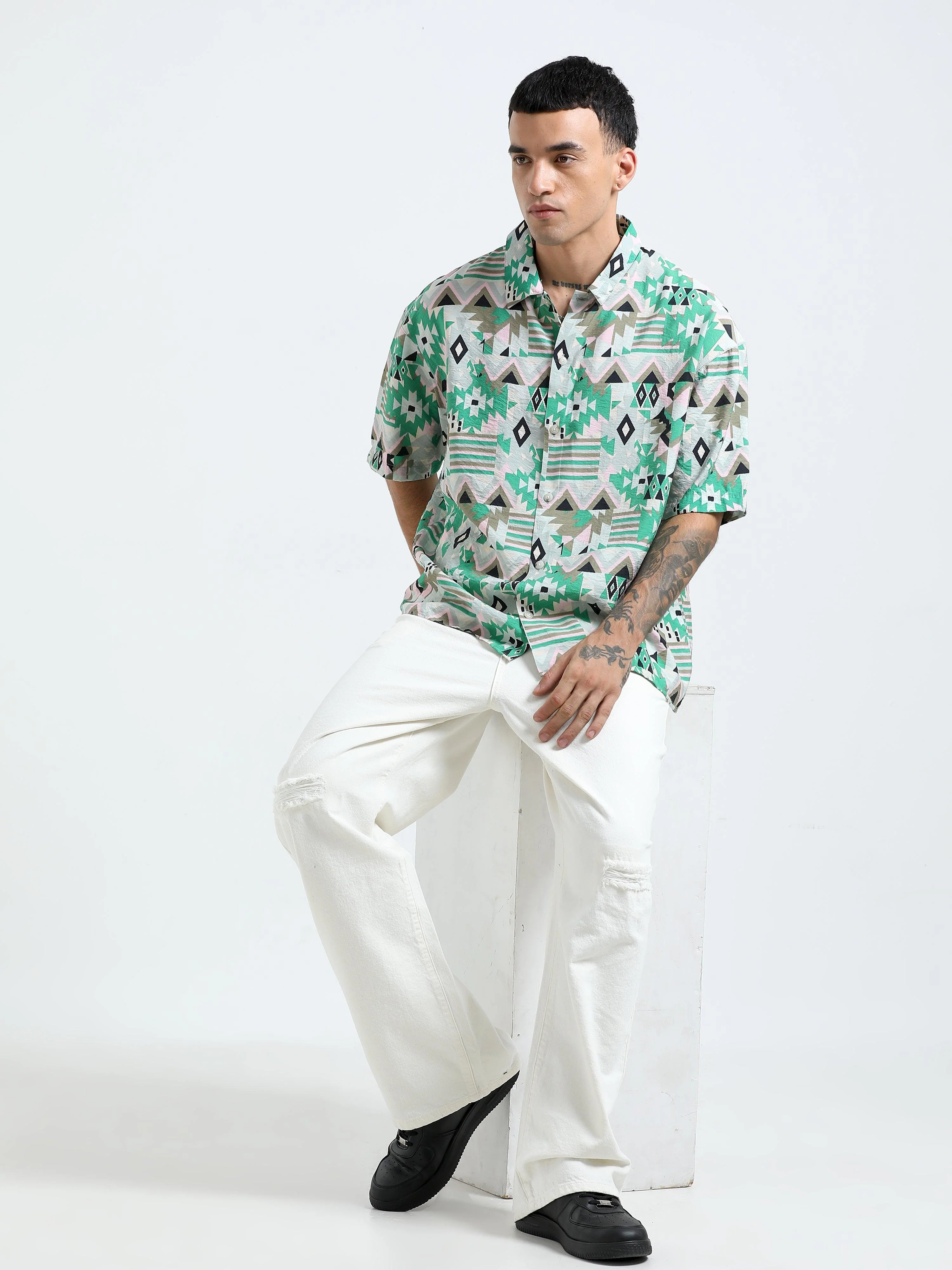 Whisp Cropped Baggy Geometric Printed Shirt - Green - Image 6